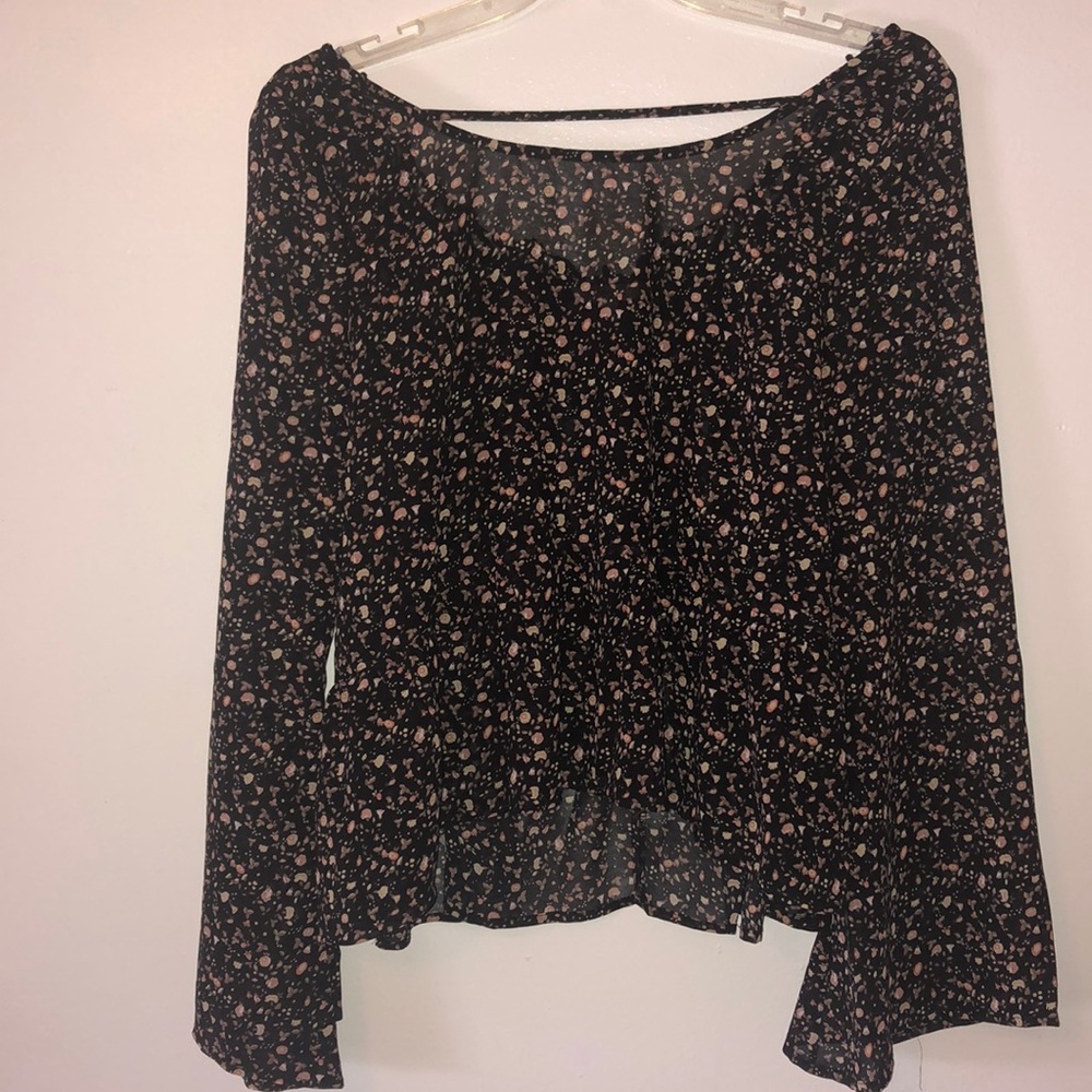 3/$20 BLU-PEPPER Vintage Black Brown Flowered High Low Blouse. - Picture 6 of 8